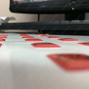 Изготовление полимерных наклеек